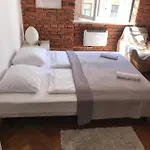 Pause Guest House